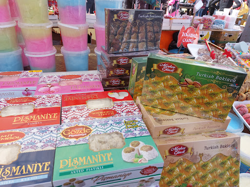 Неделен Пазар