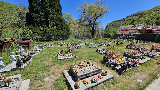 Градинска Керамика/Garden Keramics