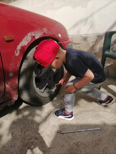 Гуми Център Рила