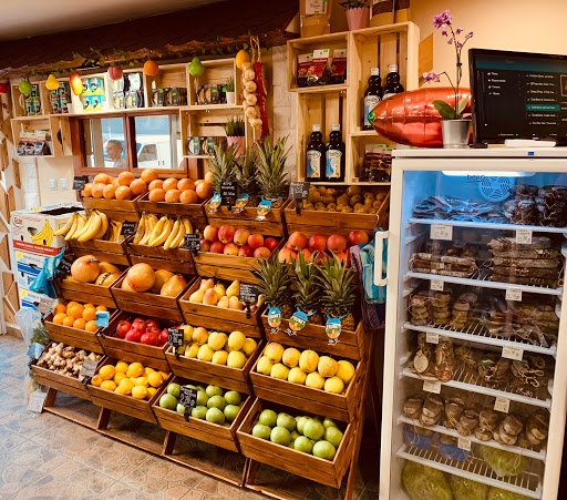 Плод и зеленчук „Мусагеница“