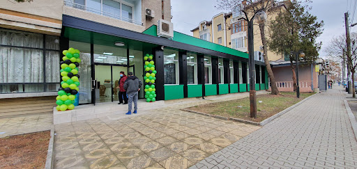 Мали Маркет